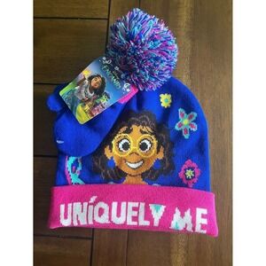 Encanto Hat and mittens